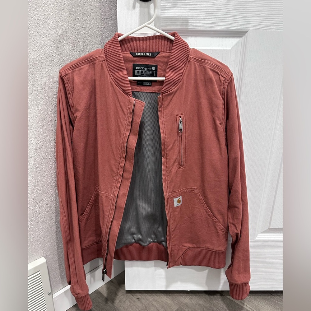 Women’s carhartt jacket